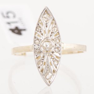 Anillo de Oro 18k con Brillante y Diamantes - imagen 1