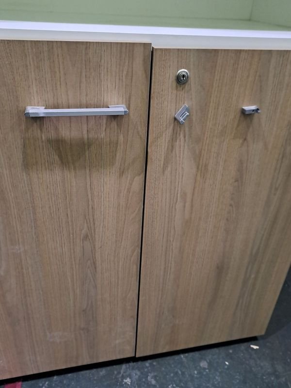 Item 868965 - Image 1