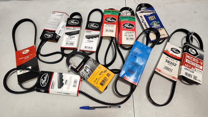 Lote de 12 Correas de Distribución Dentadas y Acanaladas para GM, Fiat, Ford y Más