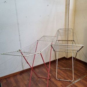 Set de 2 Tendederos Plegables de Ropa (Rojo y Plateado) - imagen 3