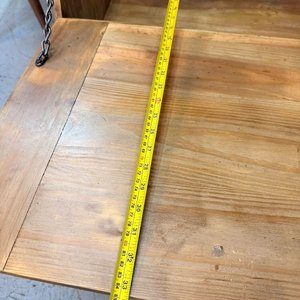 Mueble de Madera Rústico con Puerta Abatible y Cajón - imagen 10