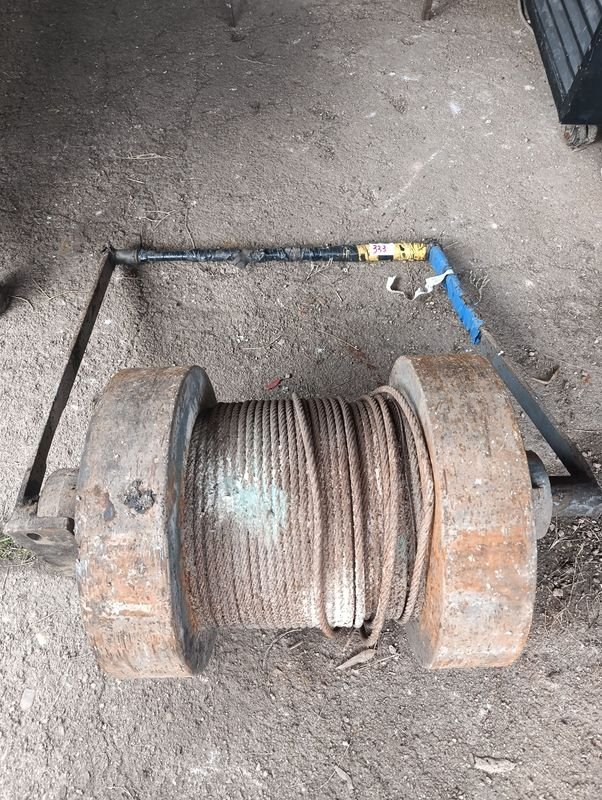 Cabrestante Industrial con Linga de Acero