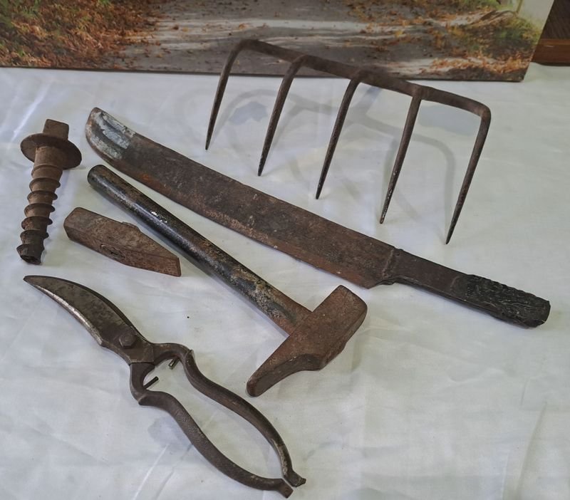 Item 868874 - Image 0