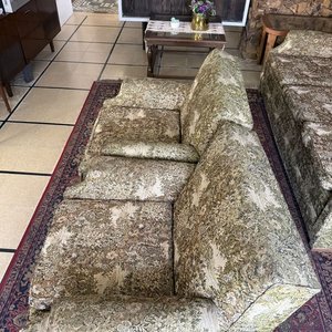 Par de Sillones Individuales Tapizados con Estampado Floral Clásico - imagen 12