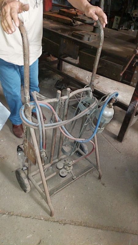 Item 758371 - Image 0