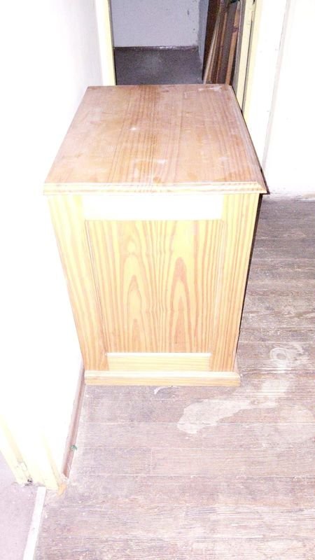 Mueble de madera en excelente estado - imagen 3