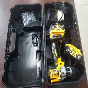 Lote anterior: Atornilladora DeWalt 20V XR con Caja y Accesorios