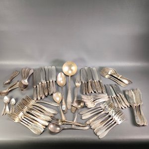 Juego de 122 Cubiertos Antiguos "Józef Fraget" Enchapados en Plata - imagen 1