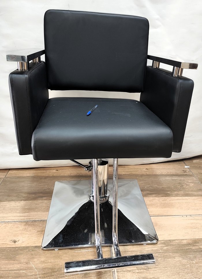 Sillon De Barbero con Tapizado en Eco Cuero Negro y Regulación de Gas - imagen 4