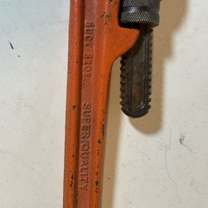 Lote siguiente: Llave de Caño "Buck Bros. Super Quality"