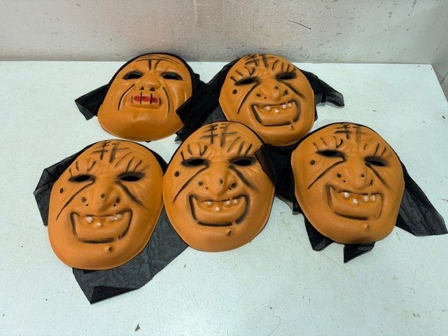 Set de 5 Máscaras de Halloween Infantiles