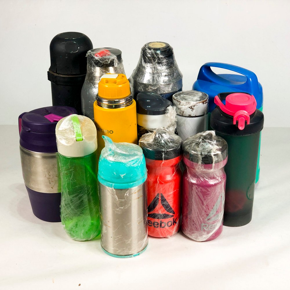 Lote anterior: Colección de termos y botellas