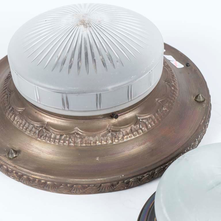 Item 2119856 - Image 1