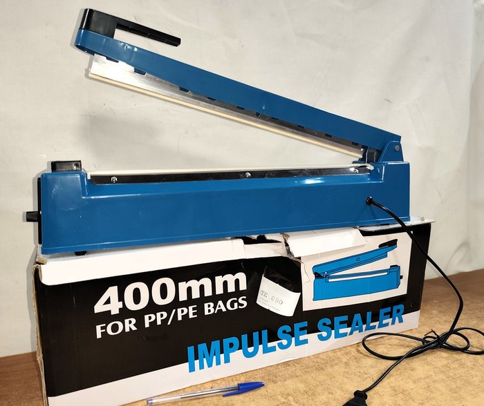 Lote siguiente: Sellador de bolsas impulsor 400mm para PP/PE