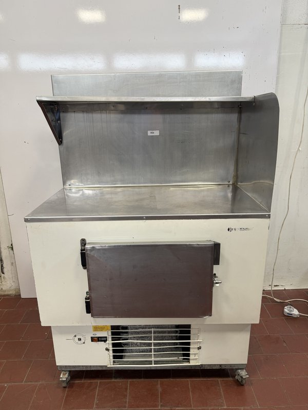 Bajo Mostrador Refrigerado Coreco Acero Inoxidable con Alzada y Estante - imagen 1