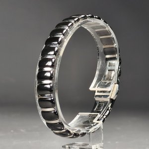 Lote anterior: Pulsera de Metal y Piedra Hematita Negra con Broche Doble