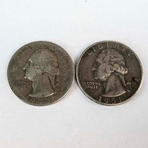 Lote anterior: Dos Monedas de Plata de Estados Unidos: 1/4 Dólar de 1945 y 1951