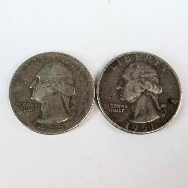Dos Monedas de Plata de Estados Unidos: 1/4 Dólar de 1945 y 1951