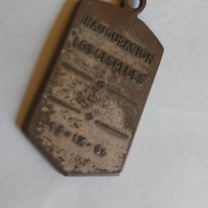 Medalla Conmemorativa Inauguración "Los Céspedes" 1966 - imagen 3