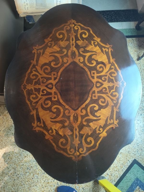 MESA TIP TOP NAPOLEON III ENCHAPADA EN NOGAL Y MADERA FRUTALES - imagen 1