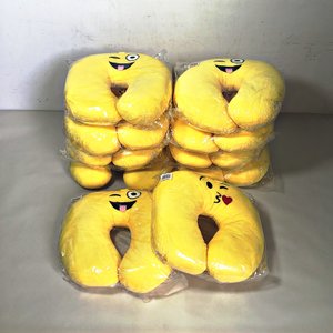 Diez Almohadones de Viaje con Diseño de Emojis - imagen 2