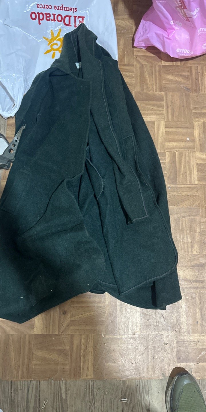 Chaqueta Larga de Lana Oscura para Mujer