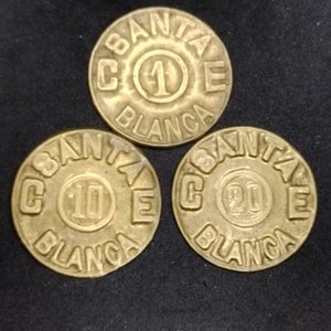 Set de 3 Fichas de Estancia Santa Blanca (Bronce) - Carlos Escayola - imagen 3