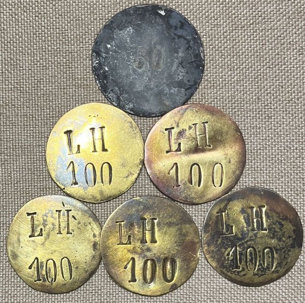 Lote de 6 Fichas Rurales de Bronce y una de Latón