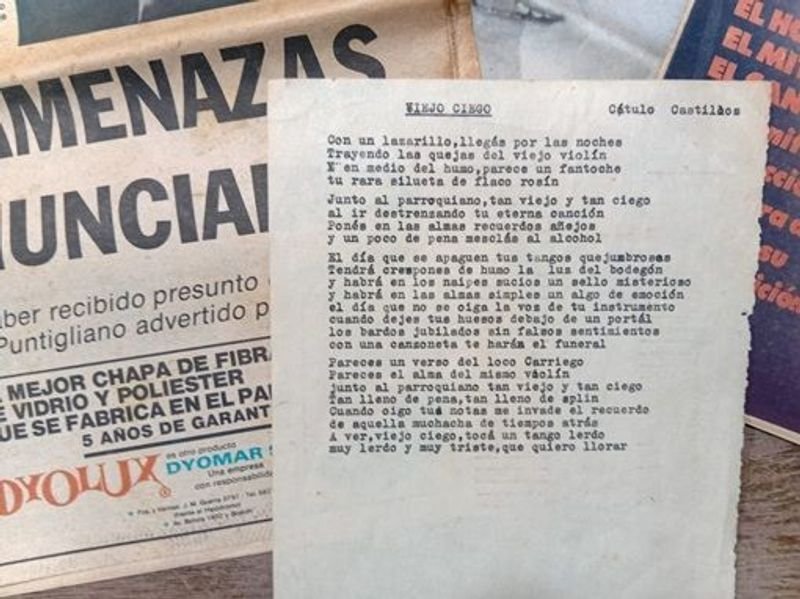 Colección de recortes biográficos y notas periodísticas sobre Carlos Gardel - imagen 4