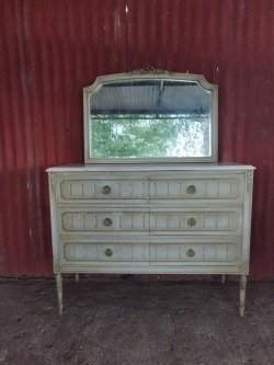 Item 18394 - Image 0