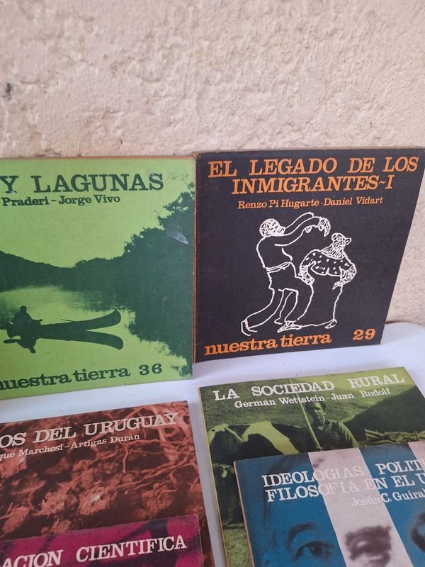 Colección de libros antiguos y modernos en buen estado - imagen 4