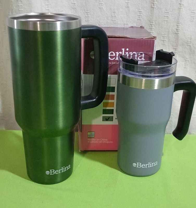 Lote siguiente: Vaso térmico de 1lt y otro de 500ml