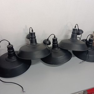Pantallas de Iluminación Estilo Industrial con Lámpara LED - imagen 2
