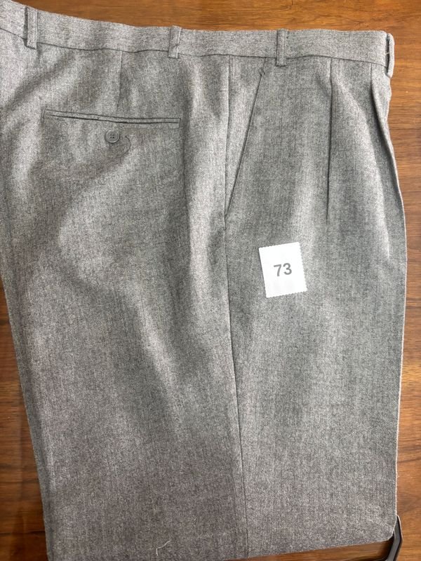 Pantalón de Vestir Gris Talle 56