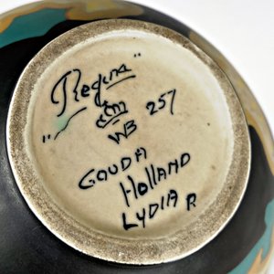 Florero de Loza Gouda Holland "Lydia" con Asas - 12 cm - imagen 3