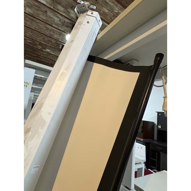 Item 2104768 - Image 1