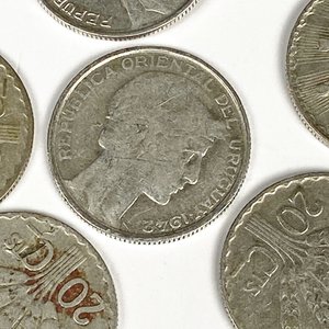Veinte Monedas de Plata "Chanchitas" Uruguayas - imagen 4