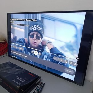 Smart TV Samsung Full HD 49" Modelo UN49J5200AG con Soporte de Pared - imagen 5