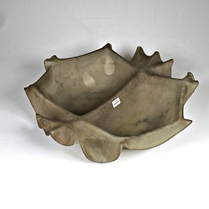 Centro de Mesa Artístico de Vidrio con Bordes Ondulados - imagen 2