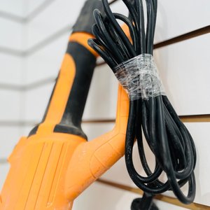 Lijadora Eléctrica Ingco para Yeso, Pared y Piso con Maletín - imagen 3