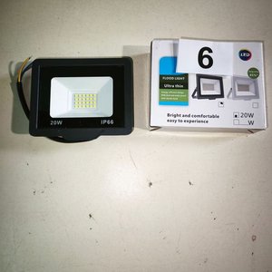 Foco LED Exterior 20W IP66 Ultra Delgado - imagen 2