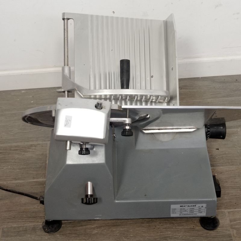 Cortadora de fiambre profesional Kuma - imagen 4