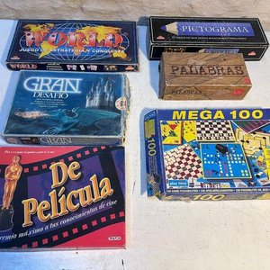 Lote siguiente: Lote de Juegos de Mesa: World, Gran Desafío, De Película, Mega 100 y más