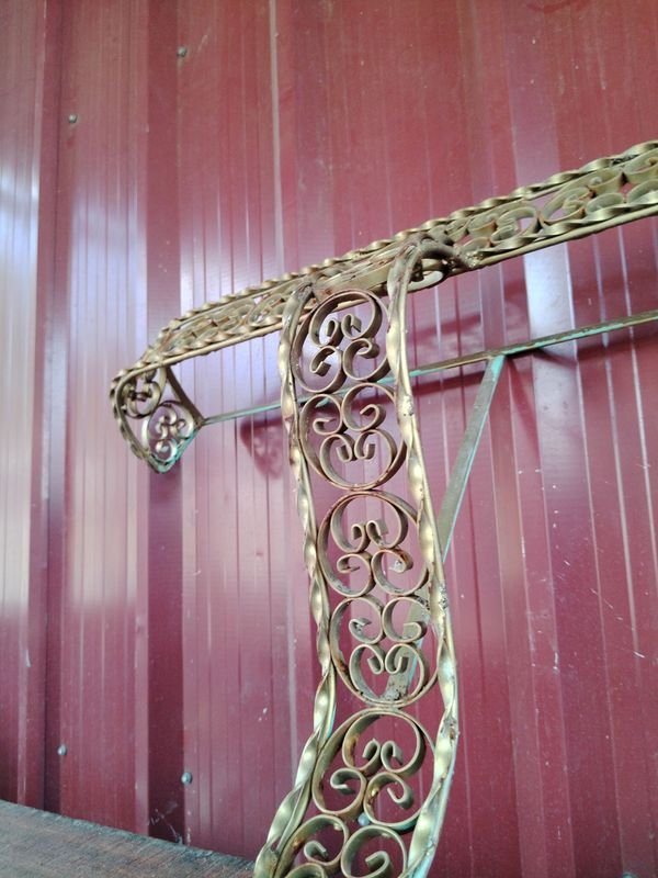 Item 876530 - Image 1