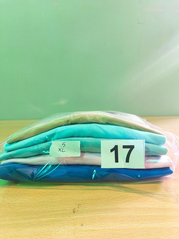 Colección de camisetas Busitos XL - imagen 2