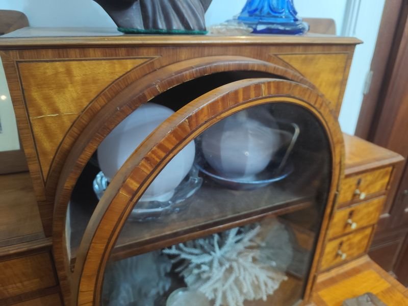 Item 872335 - Image 1