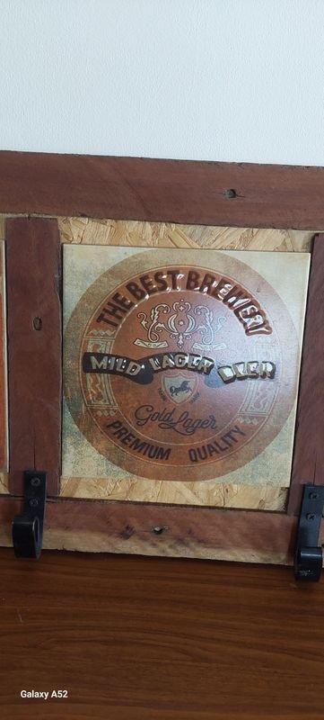 Perchero en madera y chapa para cerveza - imagen 11