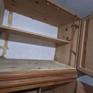 Importante Placard de Madera con Alzada - imagen 7
