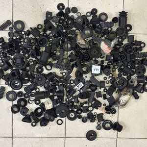 Lote de Fuelles y Gomas Varias para Automotor - imagen 1