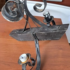 Farol Portátil y Lámpara de Colgar de Hierro Forjado - imagen 1